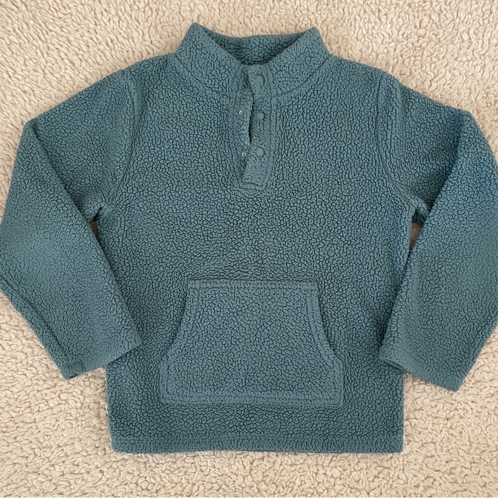 Sherpa girls sweater size 7